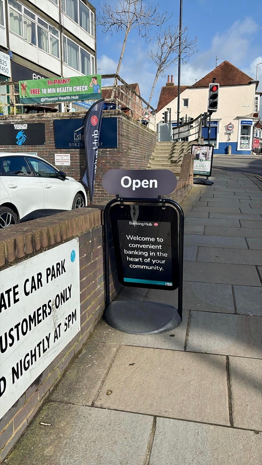Cash Access UK - Uckfield (East Sussex)
