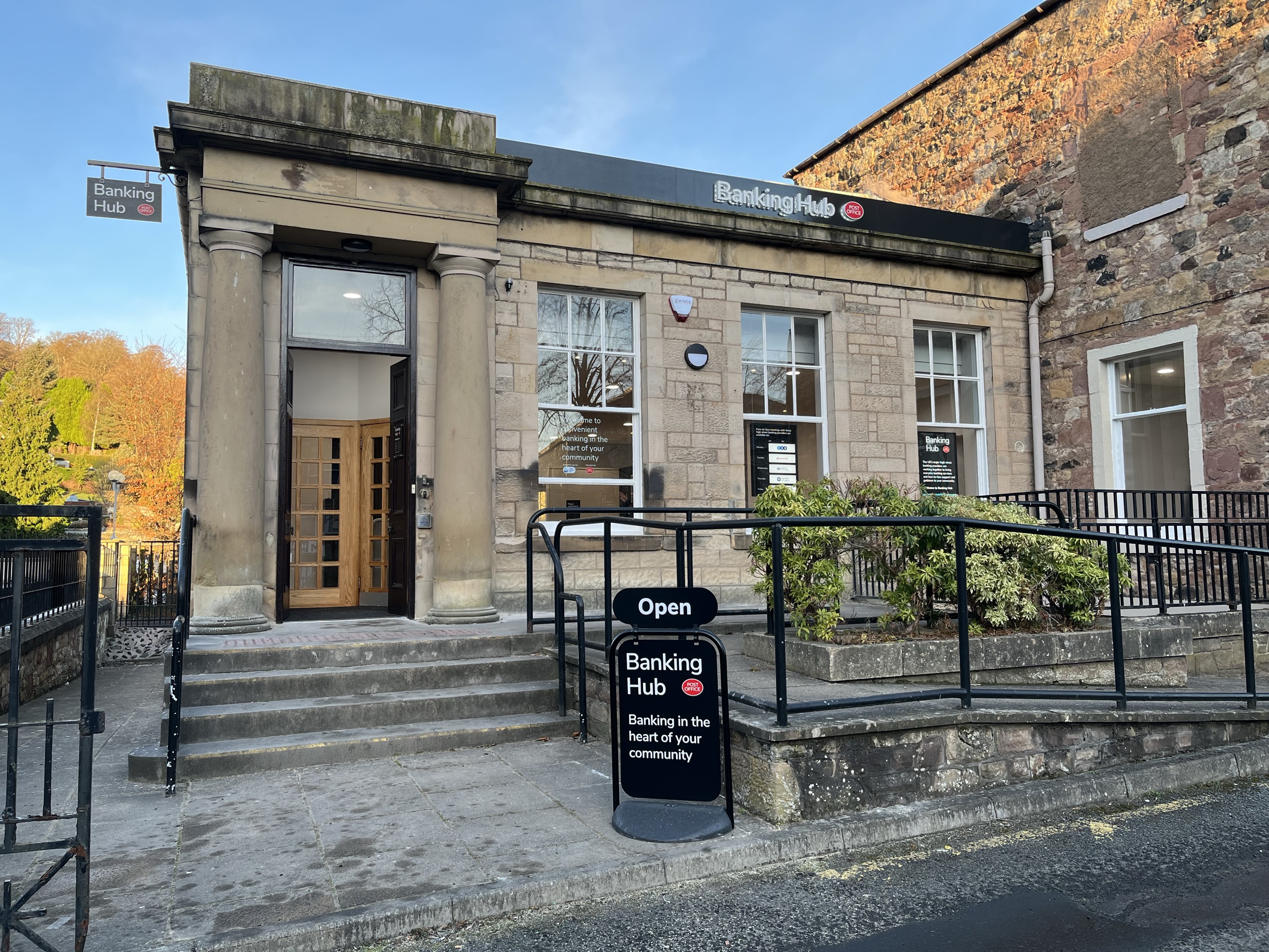 Cash Access UK - Jedburgh banking hub opens